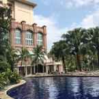 Review photo of Putrajaya Marriott Hotel 2 from Nur D. B. M. A.