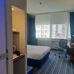 Review photo of Holiday Inn Express ROTTERDAM - CENTRAL STATION, an IHG Hotel 6 from Andi H. R.