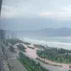 Review photo of Maximilan DaNang Beach Hotel from Lanh L.