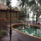 Review photo of Phu Pha Nam Resort & Spa 3 from Songkran P.