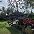 Review photo of Bali Taman Beach Resort & Spa Lovina 5 from Ni K. A. M. W.