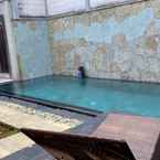 Review photo of The Khayangan Dreams Villa Seminyak 5 from Muhammad L.