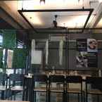 Review photo of M Gray Hostel & Cafe from Kitsadakan K.