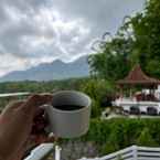 Ulasan foto dari Borobudurhills dari Rafael J. S.