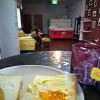 Review photo of GUSTI Bed & Breakfast Singapore from Basori U. A.