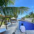 Review photo of Adara Beach Hut 2 from Angga P. P.