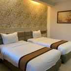 Review photo of de'Corner Suite Guest House from Nur A.