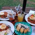 Review photo of Grand Whiz Hotel Trawas Mojokerto 2 from Anis N.