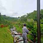 Review photo of Le Eminence Puncak Hotel Convention & Resort 2 from Ranti R.