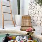 Review photo of Bohemian Jogja Villas With Private Pool from Achmad B. M.