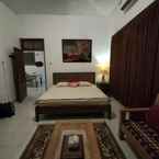 Review photo of OYO 244 Griya Cemara Homestay from Miftachul J.