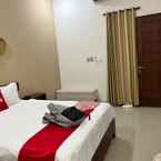 Review photo of OYO 90820 Madania Guesthouse Syariah 2 from Baiq A. S.