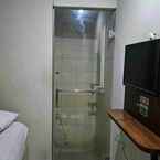 รูปภาพรีวิวของ SubWow Hostel Bandung จาก Kadek A. D. A.