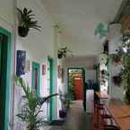 Review photo of Snooze Hostel Yogyakarta 2 from Yoladinda O. T.