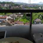 Review photo of Travello Hotel Bandung from Musmira Y.