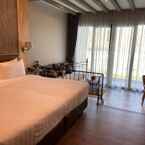 Review photo of La Isla Pranburi Beach Resort 2 from Onwiratha B.