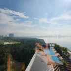 Review photo of Berjaya Waterfront Hotel 3 from Yenni K.