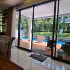 Imej Ulasan untuk Cemara Villa 4 Bedrooms with a Private Pool 3 dari Gabriela C.