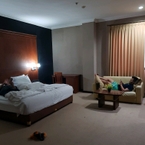 Review photo of Gold Inn Hotel (Hotel Idola) 2 from Kezia K.