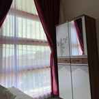 Review photo of Super OYO 3092 Falah Residence Syariah from Alex H.