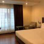 Hình ảnh đánh giá của St. James Bangkok Hotel từ Prarisa C.