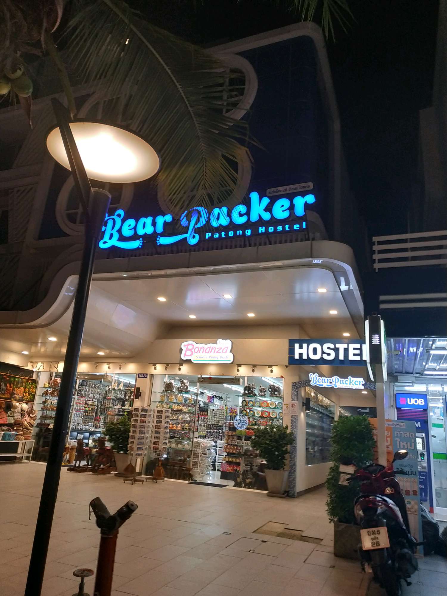 Review photo of BearPacker Patong Hostel from Hendri H.