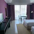 Review photo of La Vie En Rose Hotel 4 from Nanthaporn P.