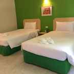 Review photo of Siri Hotel Phuket 2 from Wannee S.