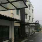 Review photo of OYO 1282 Feodora Airport Hotel 2 from Eko Y. K.