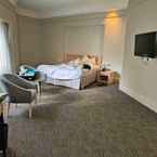 Review photo of York Hotel 5 from Yuliana N.