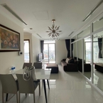 Review photo of Luxury Apartment Vinhomes Central Park 2 from Nguyen N. T. X.