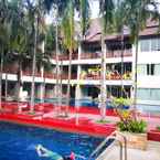 Review photo of Lanta Sand Resort & Spa from Rattanasak V.