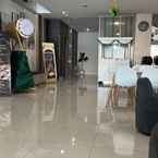 Review photo of Front One Hotel Gresik from Bonita S.