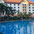 Review photo of Hotel Santika Cirebon 2 from Andhina I. A.