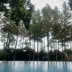 Review photo of Jambuluwuk Convention Hall & Resort Puncak from Catherina I. N.