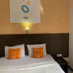 Review photo of Sans Hotel Cihampelas Bandung 3 from Rich H. T. S.