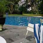 Review photo of Padjadjaran Suites Resort & Convention Hotel 5 from Ar R. F.