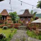 Review photo of Singgasana Villa & Resto 4 from Sojie A. H.