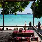 Review photo of Castaway Beach Resort Koh Lipe from Han X.