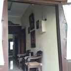 Review photo of OYO 804 Ndalem Maharani Guest House 2 from Galuh F.