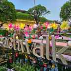 Review photo of YELLO Hotel Kuta Beachwalk Bali 2 from Poully G.