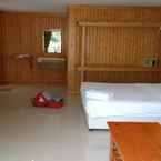 Review photo of Z-Touch Lipe Island Resort 4 from Miller Y.