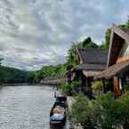รูปภาพรีวิวของ The Float House River Kwai Resort (SHA Plus+) 3 จาก Sirinya S.