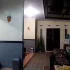 Review photo of OYO 90642 Lancar Homestay Syariah 3 from Senorita P.