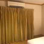 Review photo of Romance Hotel Srinakarin from Sirilada S.