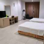 Review photo of Golden View Serviced Apartments from Able A.