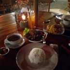 Review photo of Sultan Guest House & Resto from Th F. K. W. P.