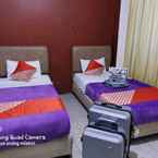 Review photo of Super OYO 2704 Hotel Transit 2 2 from Hasni H.