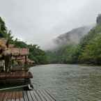 รูปภาพรีวิวของ The Float House River Kwai Resort (SHA Plus+) จาก Chonnikan J.