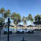 Review photo of Le Meridien Phuket Beach Resort from Phaikaeo B.